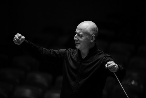 Bild zum Angebot Probenbesuch: Paavo J&auml;rvi und Z&uuml;rcher Sing-Akademie mit Mozarts Requiem