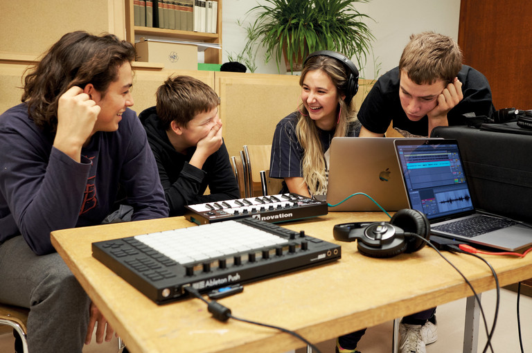 Bild 5 zu Angebot Das fahrende Tonstudio: Beats &amp; Songs produzieren