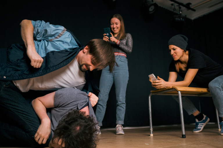 Bild 1 zu Angebot Anders!