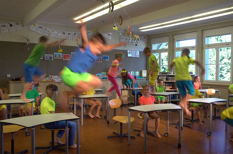 Bild 2 zu Angebot Das tanzende Klassenzimmer