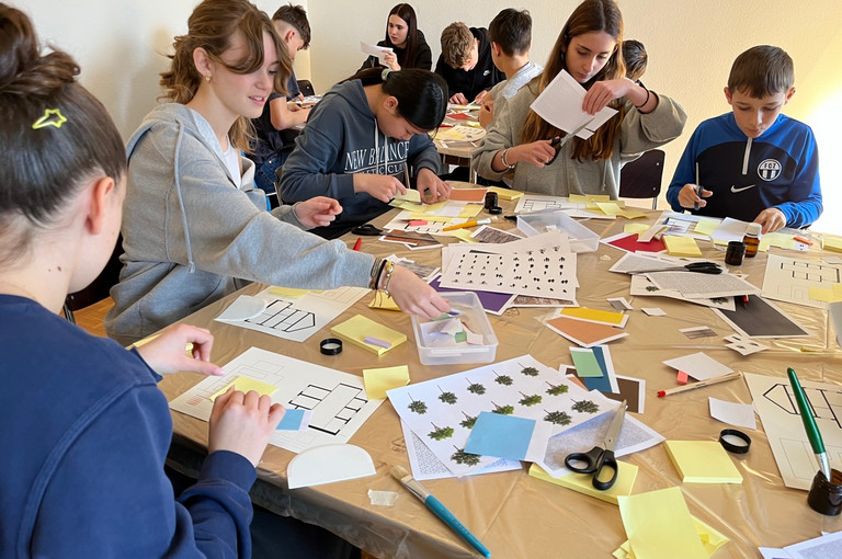 Bild 1 zu Angebot Der Stoff, aus dem die H&auml;user sind