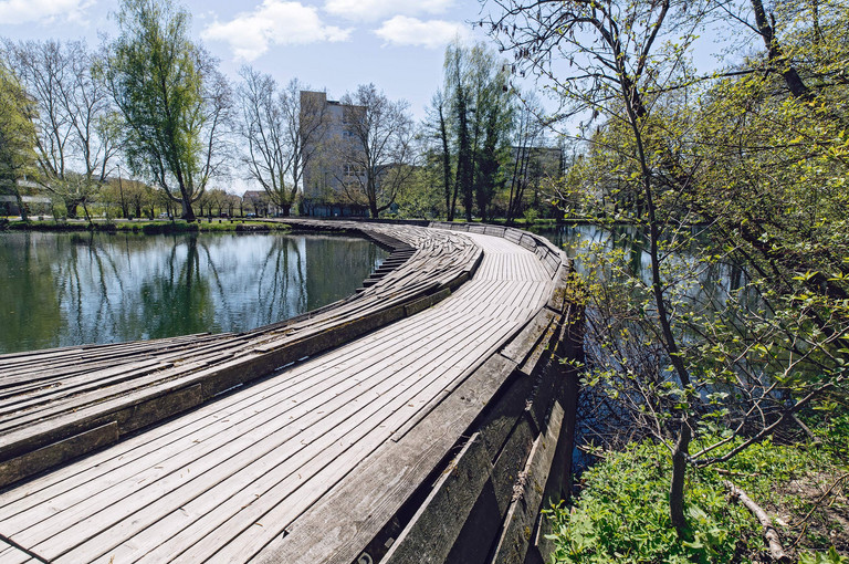 Bild 3 zu Angebot Kunst entdecken im Zellweger Park