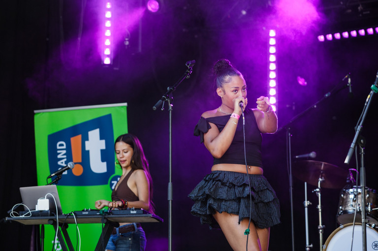 Bild 2 zu Angebot Band-it &ndash; get on stage!