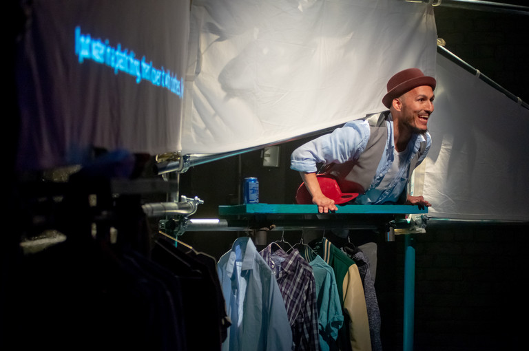 Bild 2 zu Angebot Penguin / Blickfelder Festival