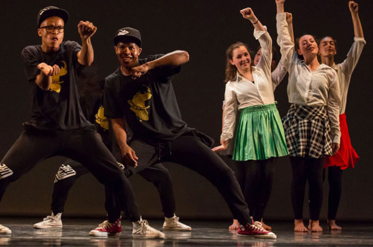 Bild 1 zu Angebot Life in Progress &ndash; Wie das Township tanzt