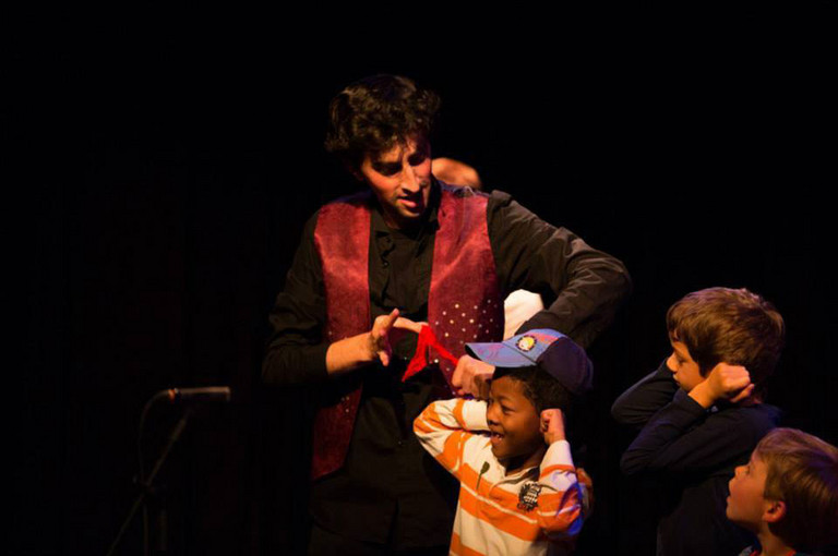 Bild 3 zu Angebot Zaubershow, Zauberworkshop