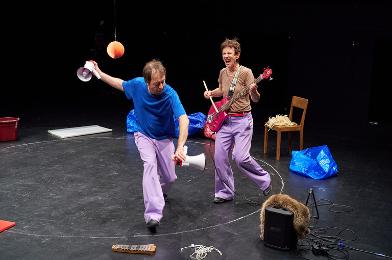 Bild 2 zu Angebot Urknall