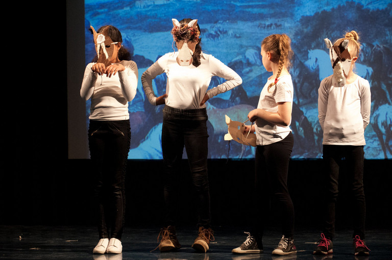 Bild 1 zu Angebot Toi toi toi! Flugbegleitung